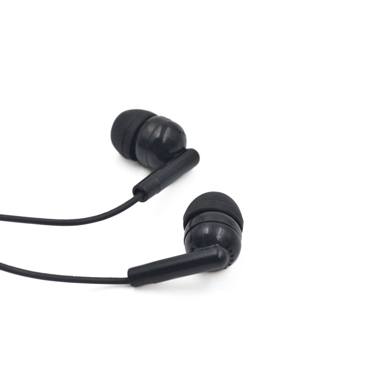 HS93 USB-C Earbud - Image 2